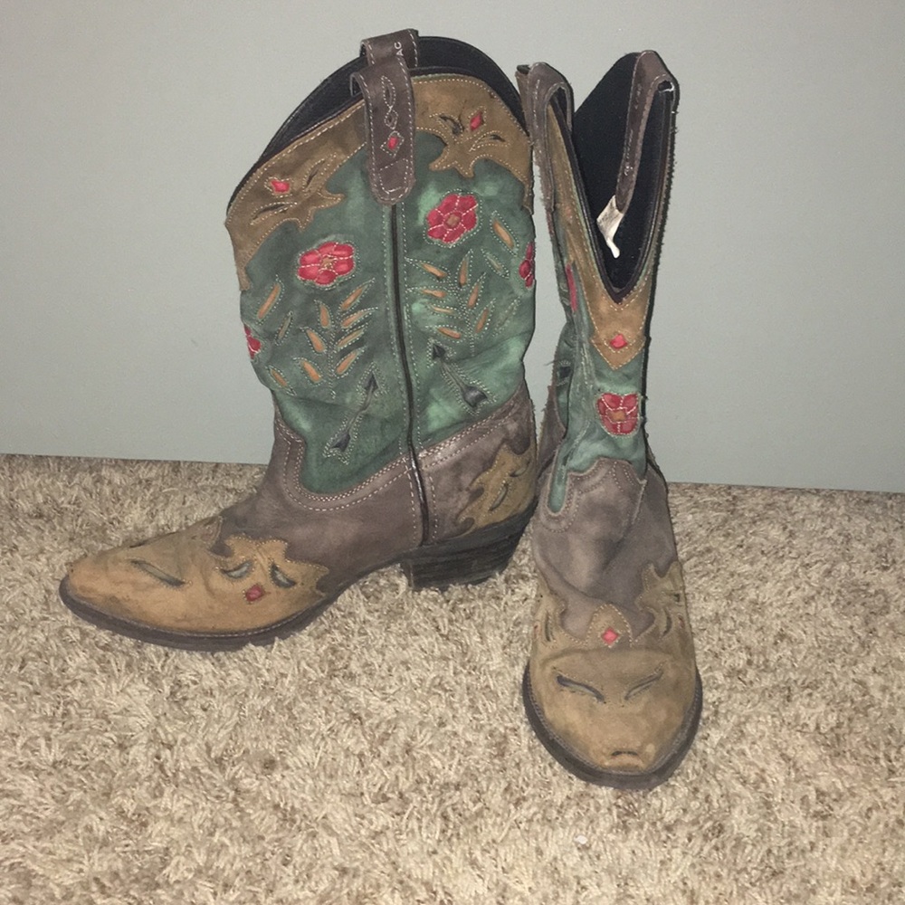 Women’s boots